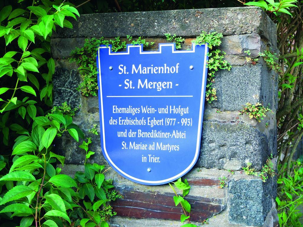 Pension Marienhof Гкоберн-Гондорф Экстерьер фото